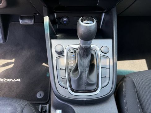 Used 2022 Hyundai Kona SEL FWD image 20
