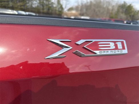 Used 2020 GMC Sierra 1500 SLT w/ SLT Premium Plus Package image 24