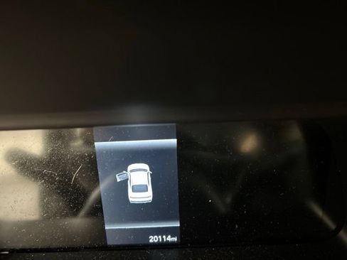 Used 2025 Hyundai Elantra SE FWD image 22