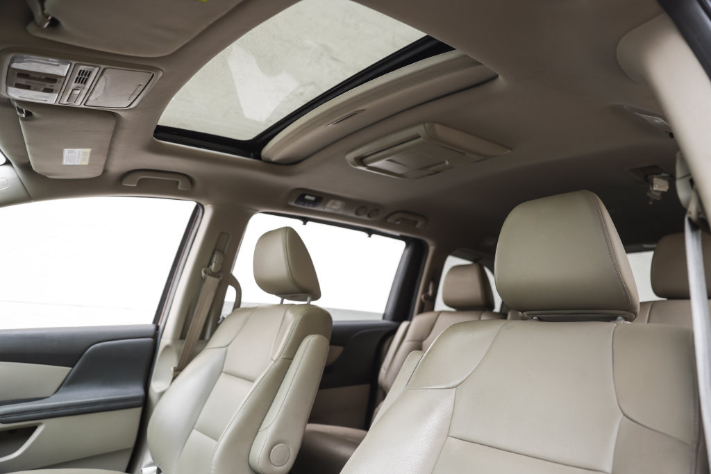 Used 2015 Honda Odyssey Touring image 23