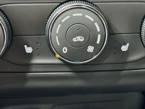 New 2026 Chevrolet Trax LS w/ LS Convenience Package FWD image 23