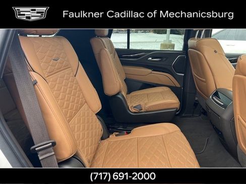 Used 2021 Cadillac Escalade Sport w/ Driver Assist Tech Package image 17