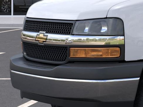 New 2025 Chevrolet Express 3500 w/ Power Convenience Package RWD image 13