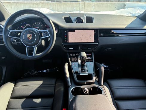 Certified 2023 Porsche Cayenne image 22