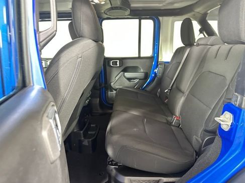 Used 2023 Jeep Wrangler Unlimited w/ Cold Weather Group image 25