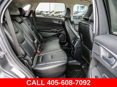 Used 2023 Ford Edge Titanium AWD/4WD image 23