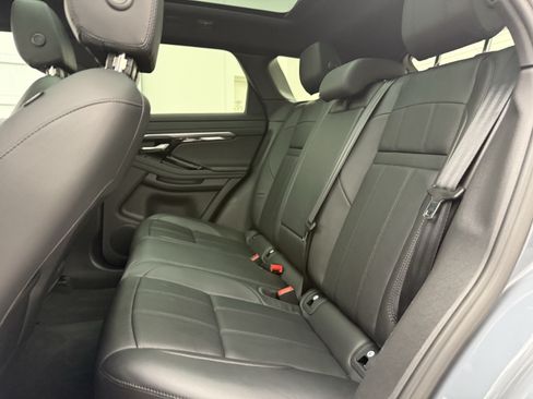 Used 2021 Land Rover Range Rover Evoque R-Dynamic S AWD/4WD image 26