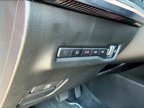 Used 2024 Jeep Wagoneer Launch Edition AWD/4WD image 38