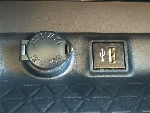 Used 2024 Toyota RAV4 XLE image 24