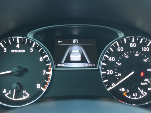 Used 2016 Nissan Altima 2.5 SL w/ 2.5 Technology w/LED Package FWD image 28