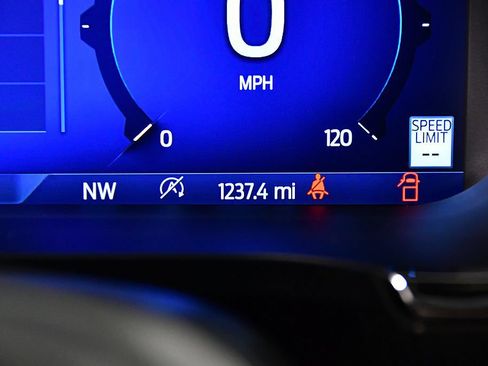 Used 2025 Ford F150 Lariat w/ Equipment Group 501A Mid AWD/4WD image 18
