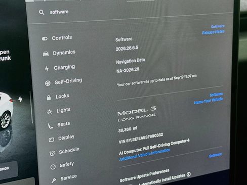 Used 2025 Tesla Model 3 Long Range RWD image 17