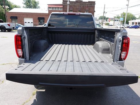 Used 2024 GMC Sierra 1500 Pro w/ Graphite Edition AWD/4WD image 23