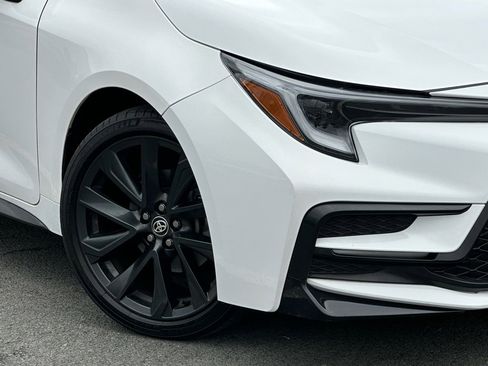 Used 2024 Toyota Corolla SE image 37