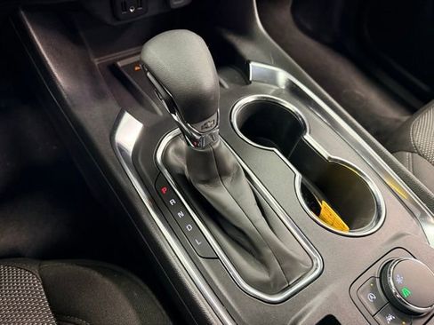 Certified 2023 Chevrolet Traverse LT image 18