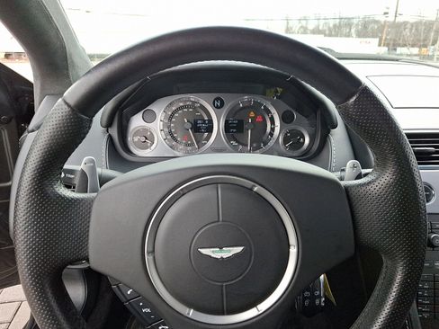 Used 2008 Aston Martin V8 Vantage Coupe image 16