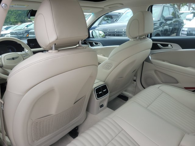 Certified 2026 Genesis G70 2.5T Prestige RWD image 8