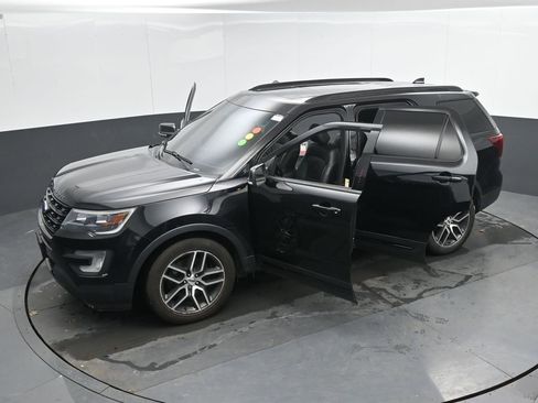 Used 2016 Ford Explorer Sport w/ Equipment Group 401A image 51