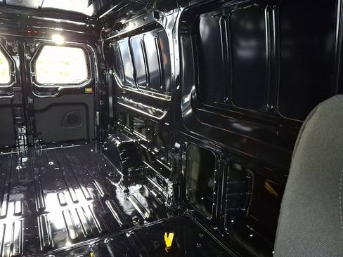 New 2026 Ford Transit 250 Low Roof AWD image 12