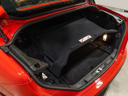 Used 2015 Ferrari California T RWD image 68