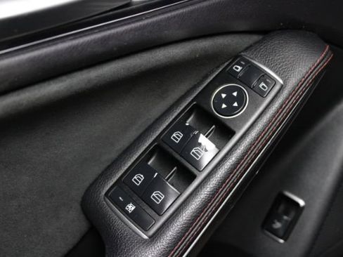 Used 2014 Mercedes-Benz CLA 250 Sport image 10