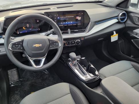 New 2026 Chevrolet Trax LT w/ Driver Confidence Package image 24
