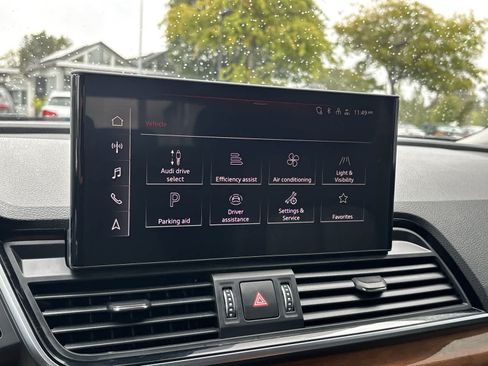Used 2021 Audi Q5 2.0T Premium Plus AWD/4WD image 22