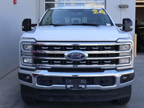 Used 2024 Ford F250 Lariat image 5
