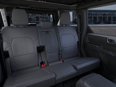 New 2025 Ford Bronco Outer Banks AWD/4WD image 11