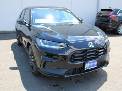 New 2026 Honda HR-V Sport image 4