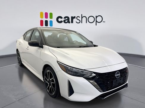 Used 2024 Nissan Sentra SR FWD image 7