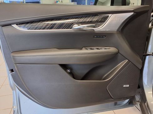 Certified 2024 Cadillac XT6 Premium Luxury w/ Technology Package image 23