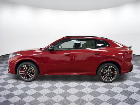 Used 2026 BMW X2 xDrive28i w/ Technology Package AWD/4WD image 2