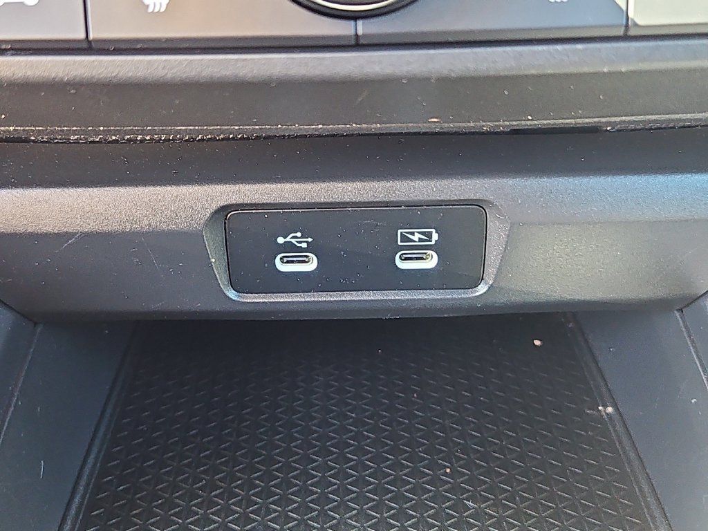 Certified 2025 Honda Accord LX image 16