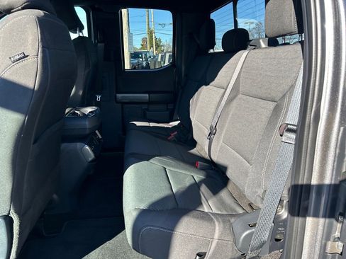 Used 2022 Ford F150 XLT w/ Equipment Group 302A High image 10