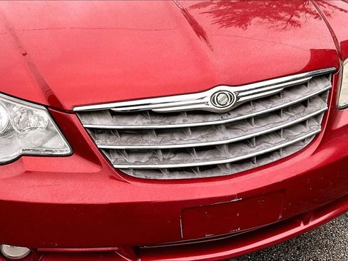 Used 2010 Chrysler Sebring Touring w/ Special Touring Group image 23