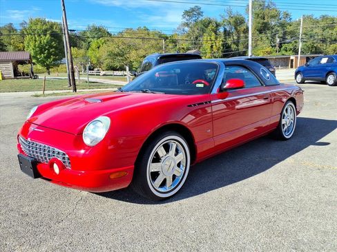 Used 2004 Ford Thunderbird Deluxe image 4