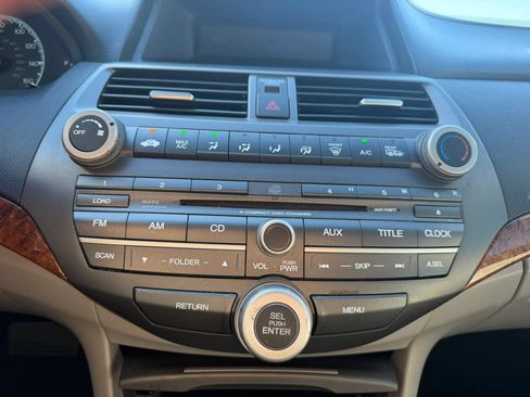 Used 2012 Honda Accord EX image 25