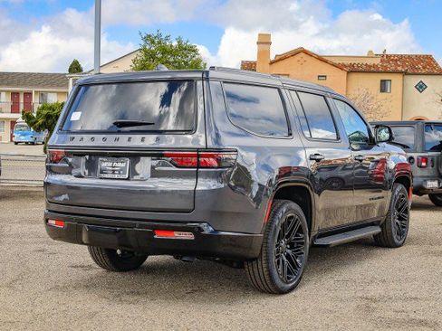 New 2025 Jeep Wagoneer Series II w/ Premium Group I image 4