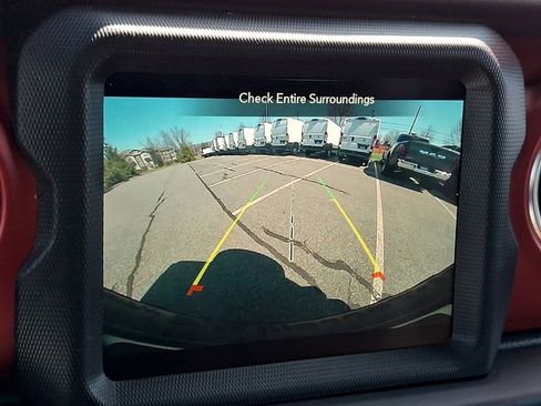 Used 2023 Jeep Wrangler Unlimited Rubicon w/ Dual Top Group image 16