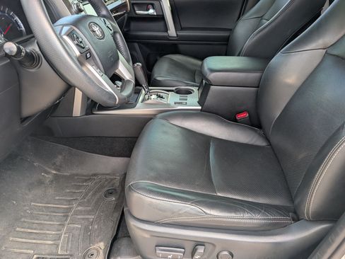 Used 2018 Toyota 4Runner Limited AWD/4WD image 6