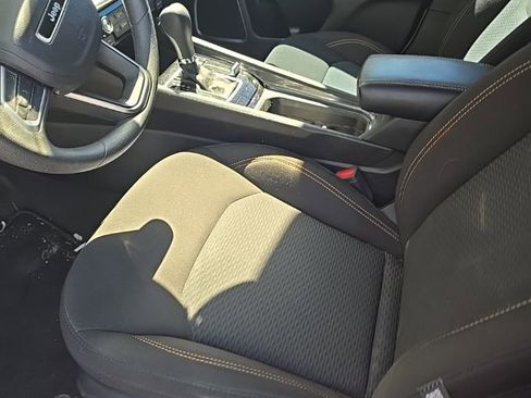 Used 2022 Jeep Compass Sport AWD/4WD image 4