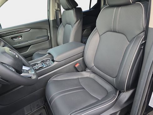 New 2025 Honda Pilot Elite image 16