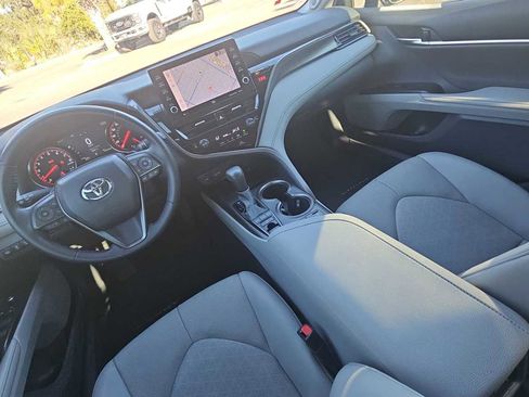 Used 2022 Toyota Camry XSE image 23