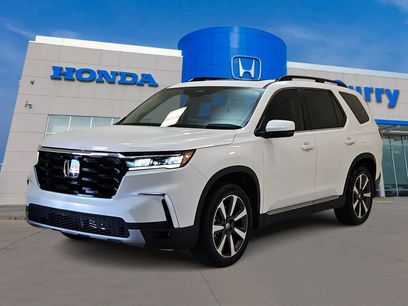 Certified 2025 Honda Pilot Touring