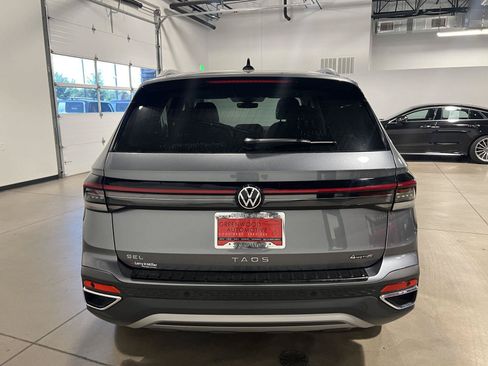 Used 2025 Volkswagen Taos SEL w/ Black Wheel Plus Package AWD/4WD image 6