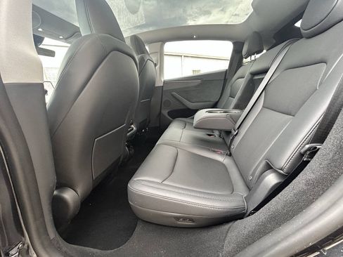 Used 2026 Tesla Model Y Long Range AWD/4WD image 14