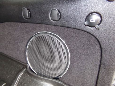 Used 2013 Jeep Grand Cherokee Limited w/ Trailer Tow Group image 46