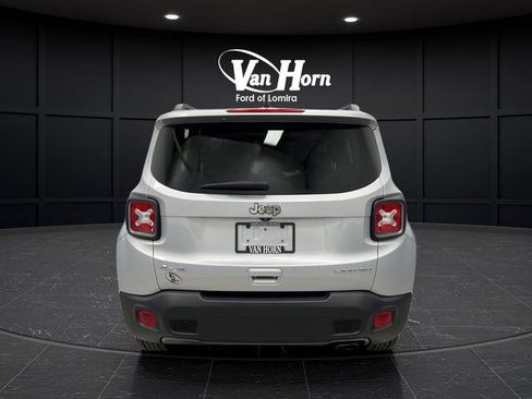 Used 2021 Jeep Renegade Limited w/ Sun & Sound Group AWD/4WD image 6