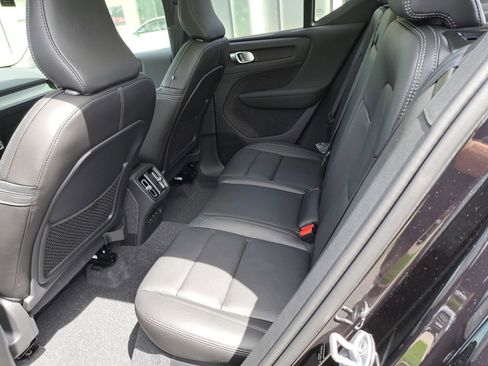 New 2025 Volvo XC40 B5 Plus w/ Protection Package Premier image 7